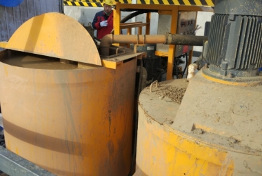 旋噴灌漿機成套設備