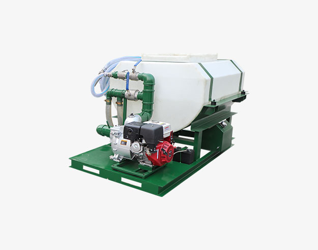 300 加侖水箱噴播機